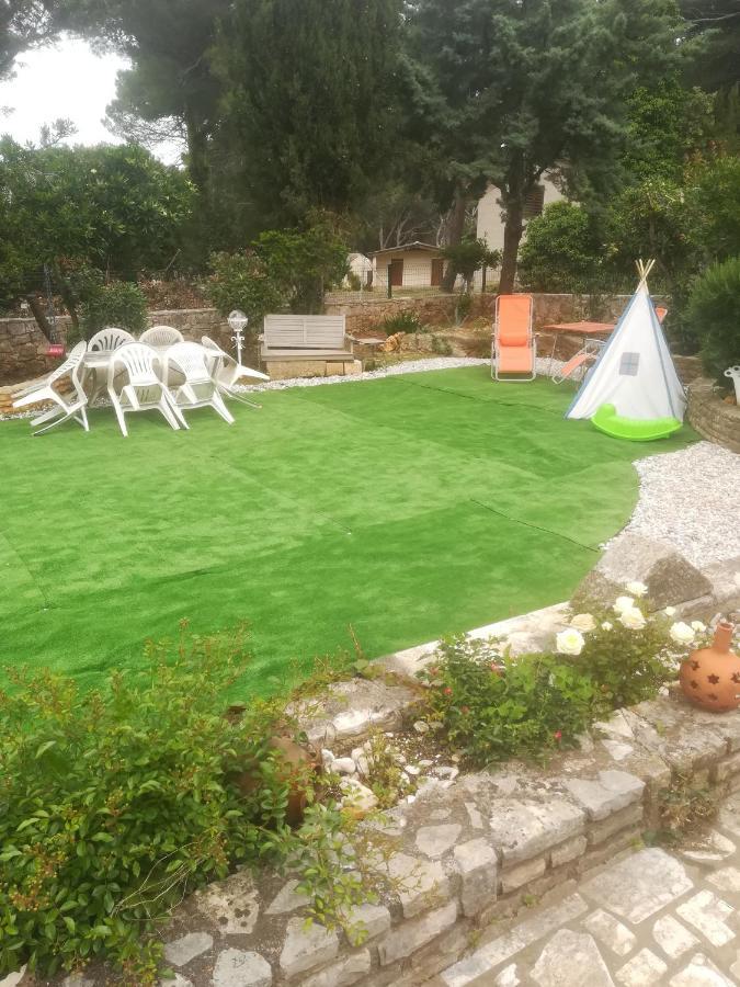 Villa Edward Premantura Luaran gambar