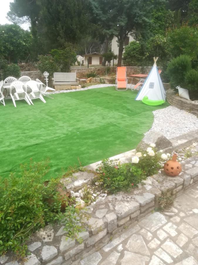 Villa Edward Premantura Luaran gambar